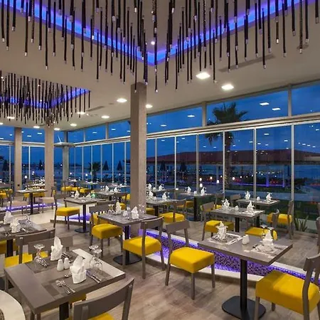 Carolina Mare 4* Malia